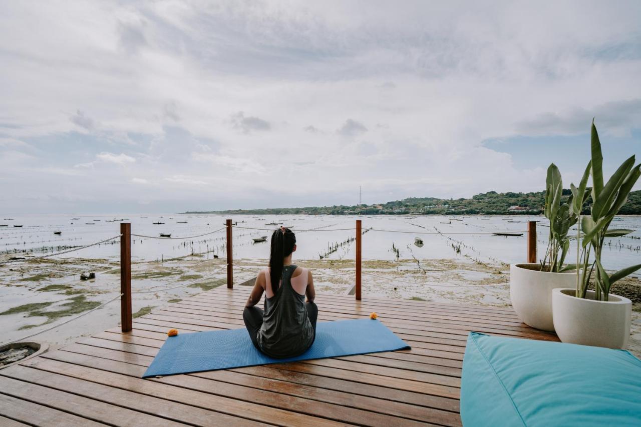 Indigo Blue Ceningan Hotel Lembongan Buitenkant foto